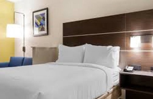 McComb Hotel | Holiday Inn Express McComb by IHG