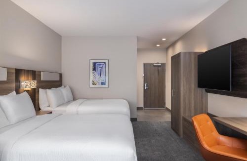 Nacogdoches Hotel | Holiday Inn Express & Suites Nacogdoches Southwest by IHG