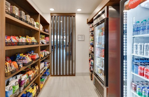 Roanoke Hotel | Holiday Inn Express & Suites Fort Worth North - Northlake by IHG