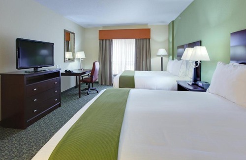 Covington Hotel | Holiday Inn Express & Suites Covington by IHG
