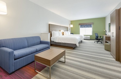 Denton Hotel | Holiday Inn Express & Suites Denton North by IHG
