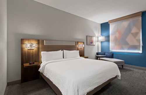Quail Creek Hotel | Holiday Inn Express & Suites Oklahoma City NW-Quail Springs by IHG