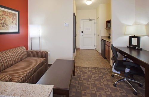 Lincoln Hotel | Holiday Inn Lincoln Southwest by IHG