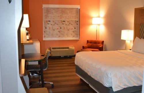 Odessa Hotel | Holiday Inn Odessa by IHG