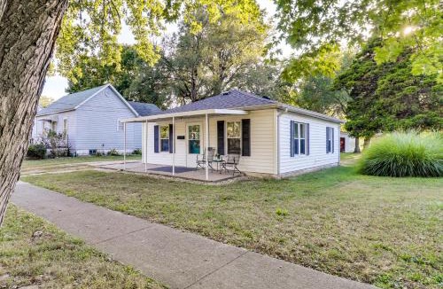 Litchfield House | Home < 3 Mi to Rte 66 & Lake Lou Yaeger!