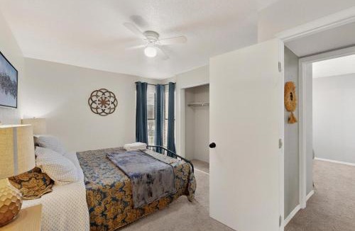Loma Del Rey House | Home of Twin Hearts