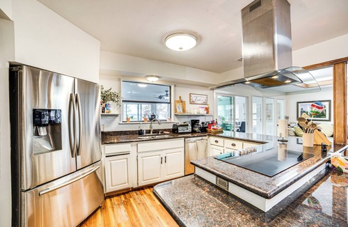 Yantis Cottage | Home on Lake Fork: Patio, Grill & Fire Pit!