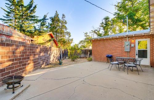Parkland Hills House | Home w/Patio: Near Nob Hill, UNM & Kirtland AFB!