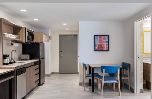 Altoona Hotel | Home2 Suites By Hilton Altoona Des Moines