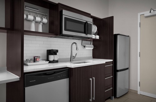 Dupont Hotel | Home2 Suites by Hilton Denver International Airport