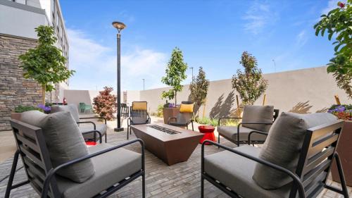 Pasco Hotel | Home2 Suites By Hilton Pasco Tri-Cities Airport