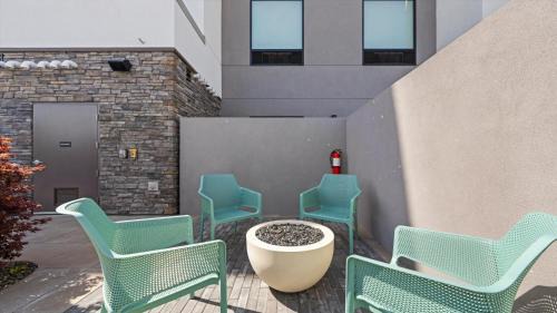 Pasco Hotel | Home2 Suites By Hilton Pasco Tri-Cities Airport