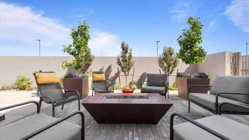 Pasco Hotel | Home2 Suites By Hilton Pasco Tri-Cities Airport