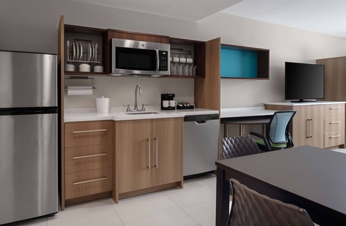 Des Moines Hotel | Home2 Suites by Hilton Des Moines at Drake University