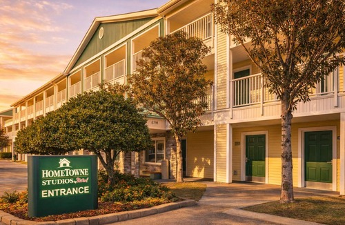 George Bush Park/Eldridge Hotel | HomeTowne Studios by Red Roof Houston - West Oaks/Energy Corridor