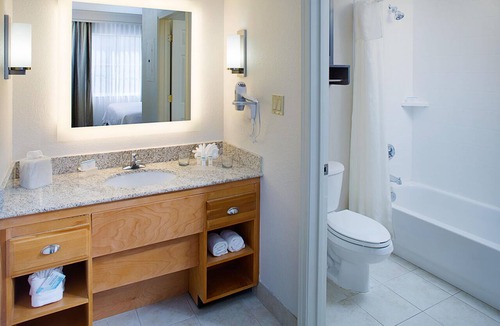 Uptown Hotel | Homewood Suites by Hilton Albuquerque Uptown