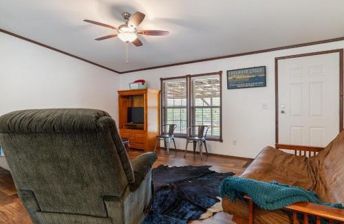 Tarpley House | Hondo Creek Hideaway