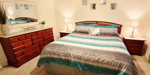 Taylor Ranch House | Hot Air Balloon Haven, King Bed, Office, Foosball, Basketball