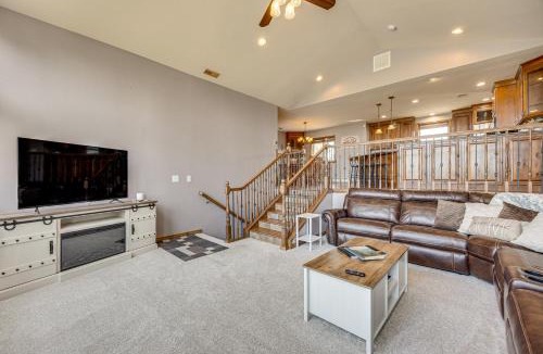 Kiowa House | Hot Tub, Pool: 40-Acre Horse Ranch in Kiowa!