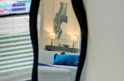 Houston House | Houston Bright High Modern home - Pool & Billiards