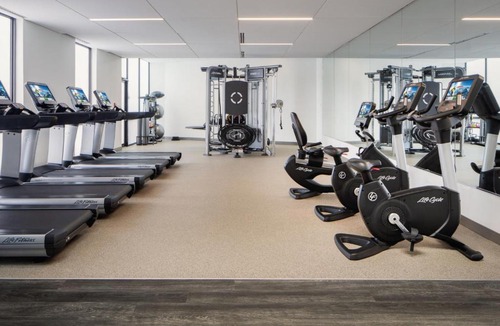 Southeast Houston Hotel | Houston Marriott South at Hobby Airport