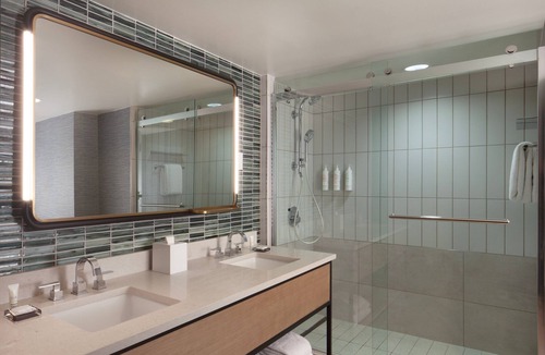 Sugar Land Hotel | Houston Marriott Sugar Land