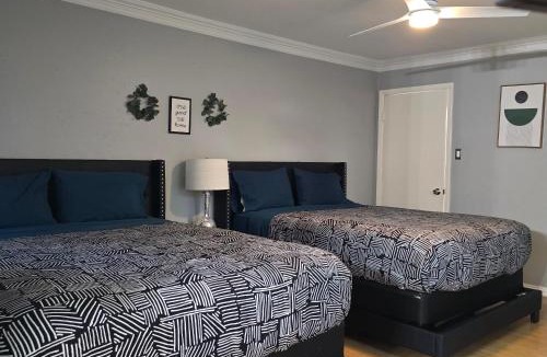 Clodine House | HoustonGem Private Pool & Hot Tub 20 Min to DT