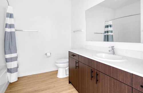 North Beacon Hill Apartment | Ideal Mt Baker 1BR w/ Gym, Rooftop & W/D, near light rail, by Blueground