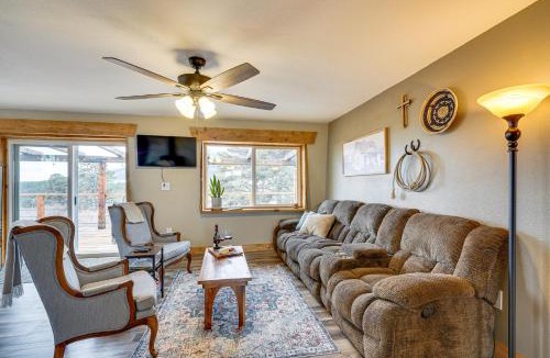 Beulah House | Idyllic Rye Cabin: Deck w/Mountain Views!