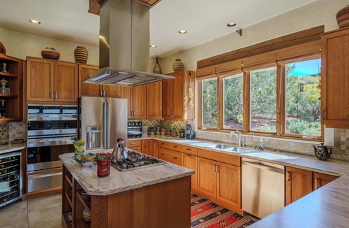 Santa Fe House | Incredible Views, Large Deck, Kivas