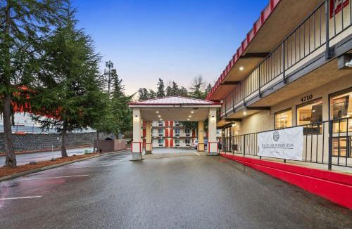 Renton Hotel | Inn at Lake Washington By OYO I-405
