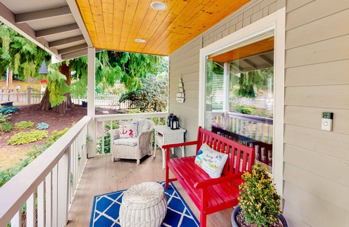 Camano Island House | Island Cottage | House on Camano Island with ocean/mountain view, decks, firepit