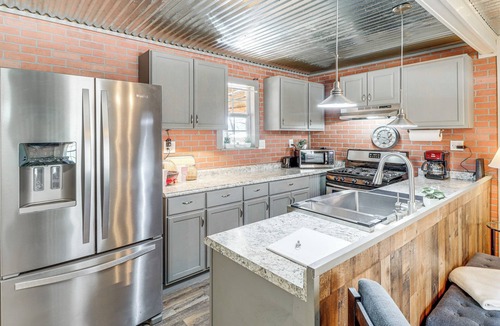 Jasper Cottage | Jasper Cabin w/Fire Pit, Grill & Mountain Views!
