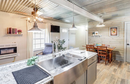 Jasper Cottage | Jasper Cabin w/Fire Pit, Grill & Mountain Views!