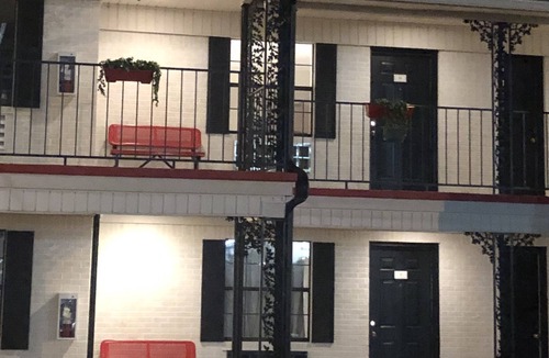 Stamps Hotel | Jet Motor Lodge