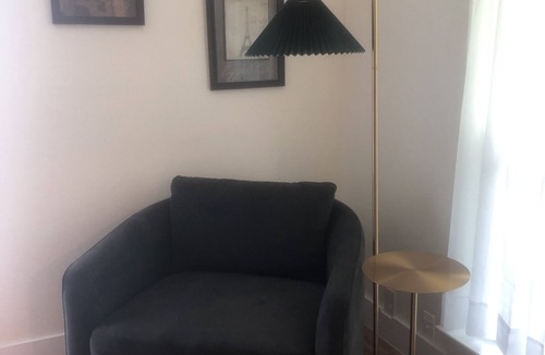 Westminster House | Joy's Melissa House