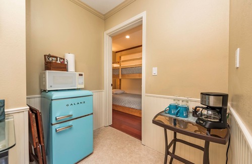 Sequim Hotel | Juan de Fuca Waterfront Hotel & Cottages