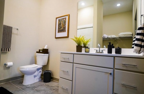 Lawrence Apartment | Jungle Jasper Suite - NEW Loft near Massachusetts!