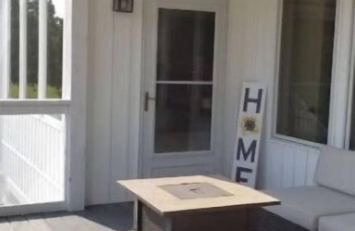 Shawnee House | Kansas City Made
