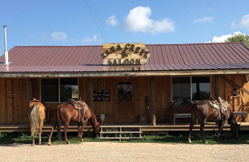 Sundance Cabin | Kara Creek Ranch - 2 Bedroom Cabin with Kitchenette #3
