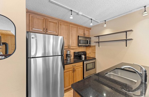 Mountain House Apartment | Key Condo #2939 by Summit County Mountain Retreats