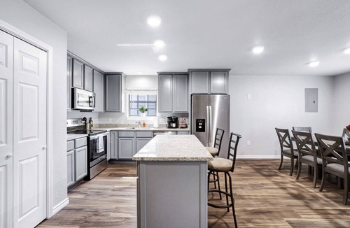 Eastside Promise Neighborhood House | Kicks theme house near - SA Downtown and AT&T Center