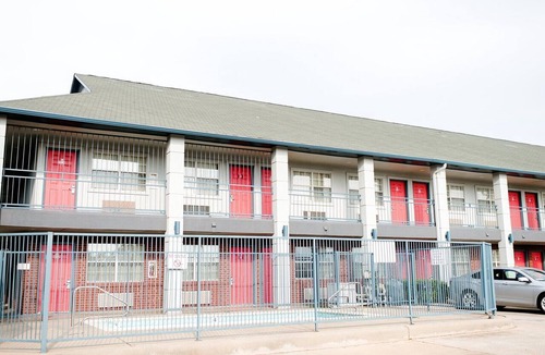 Wichita Falls Apartment | King Bed Accessible|Wichita Falls TX