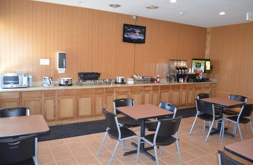 Quincy Hotel | Knights Inn Quincy