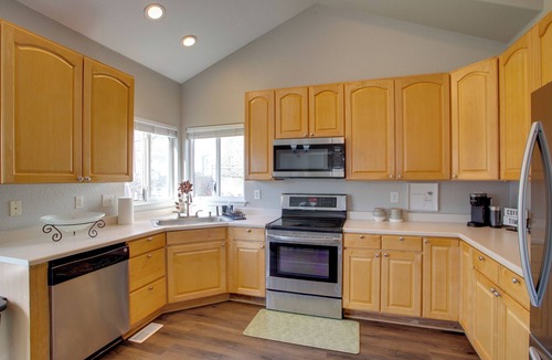 Commerce City House | 'La Casita' w/Private Yard: 17 Mi to Dtwn Denver