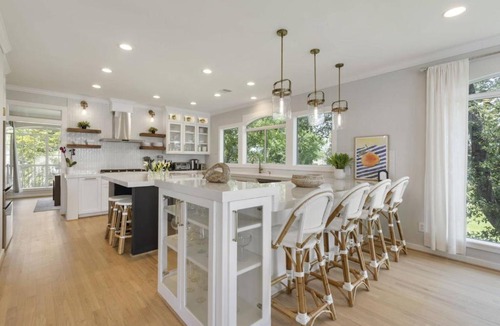 Montgomery House | La Costa Drive