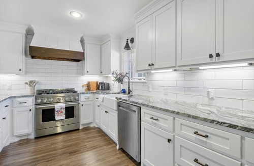 Lubbock House | La Dolce Vita 4BR 2BA Close to Tech