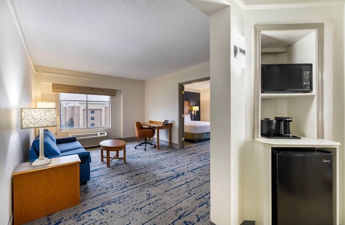 Westside Hotel | La Quinta Inn & Suites by Wyndham Albuquerque West