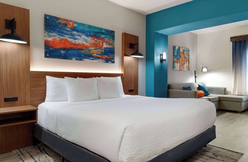 Stephenville Hotel | La Quinta Inn & Suites by Wyndham Stephenville