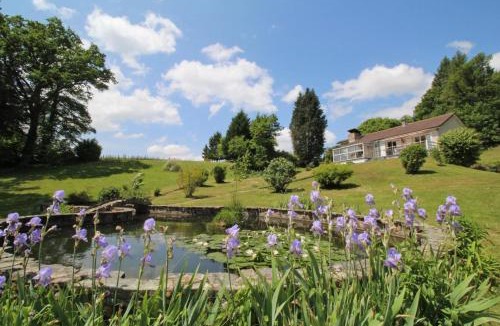 Compreignac House | La rode